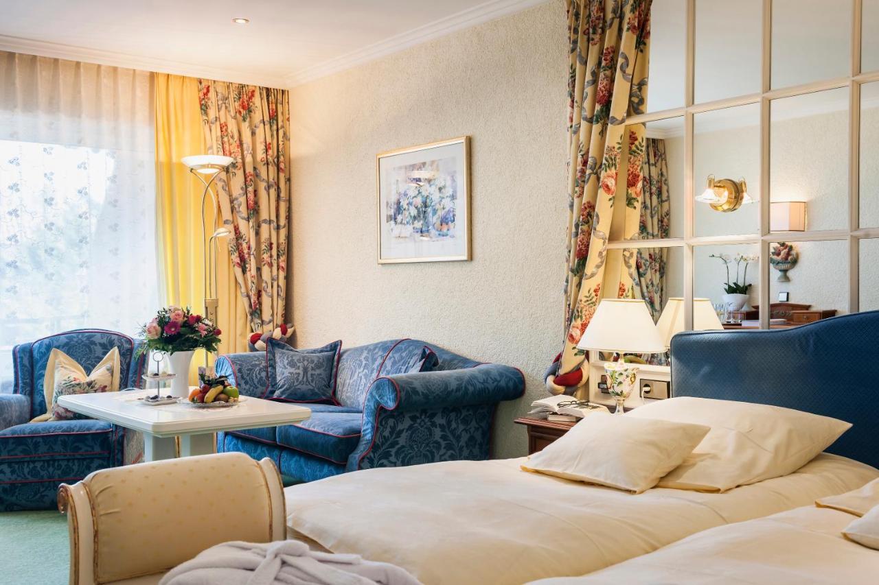 באדנוויילר Relais & Chateaux Hotel Schwarzmatt מראה חיצוני תמונה