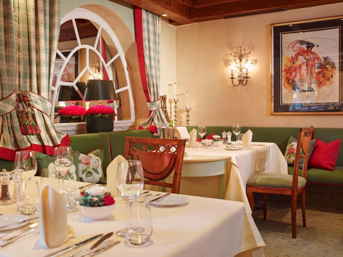 באדנוויילר Relais & Chateaux Hotel Schwarzmatt מראה חיצוני תמונה
