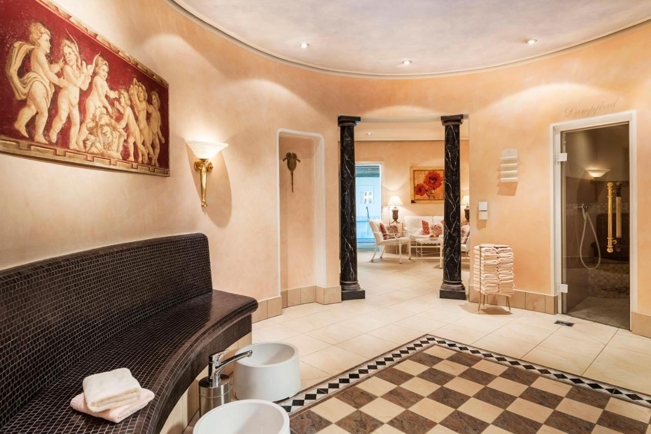 באדנוויילר Relais & Chateaux Hotel Schwarzmatt מראה חיצוני תמונה