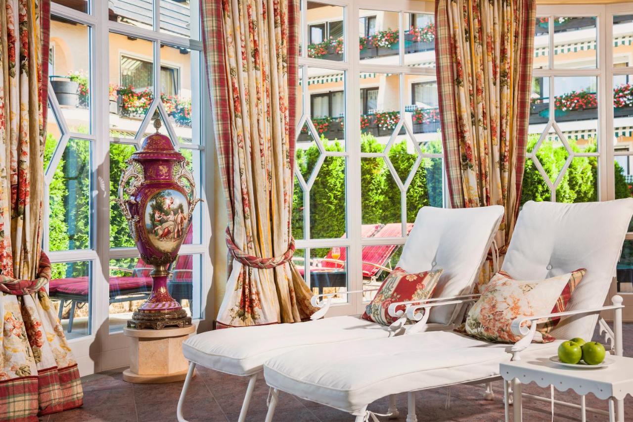 באדנוויילר Relais & Chateaux Hotel Schwarzmatt מראה חיצוני תמונה