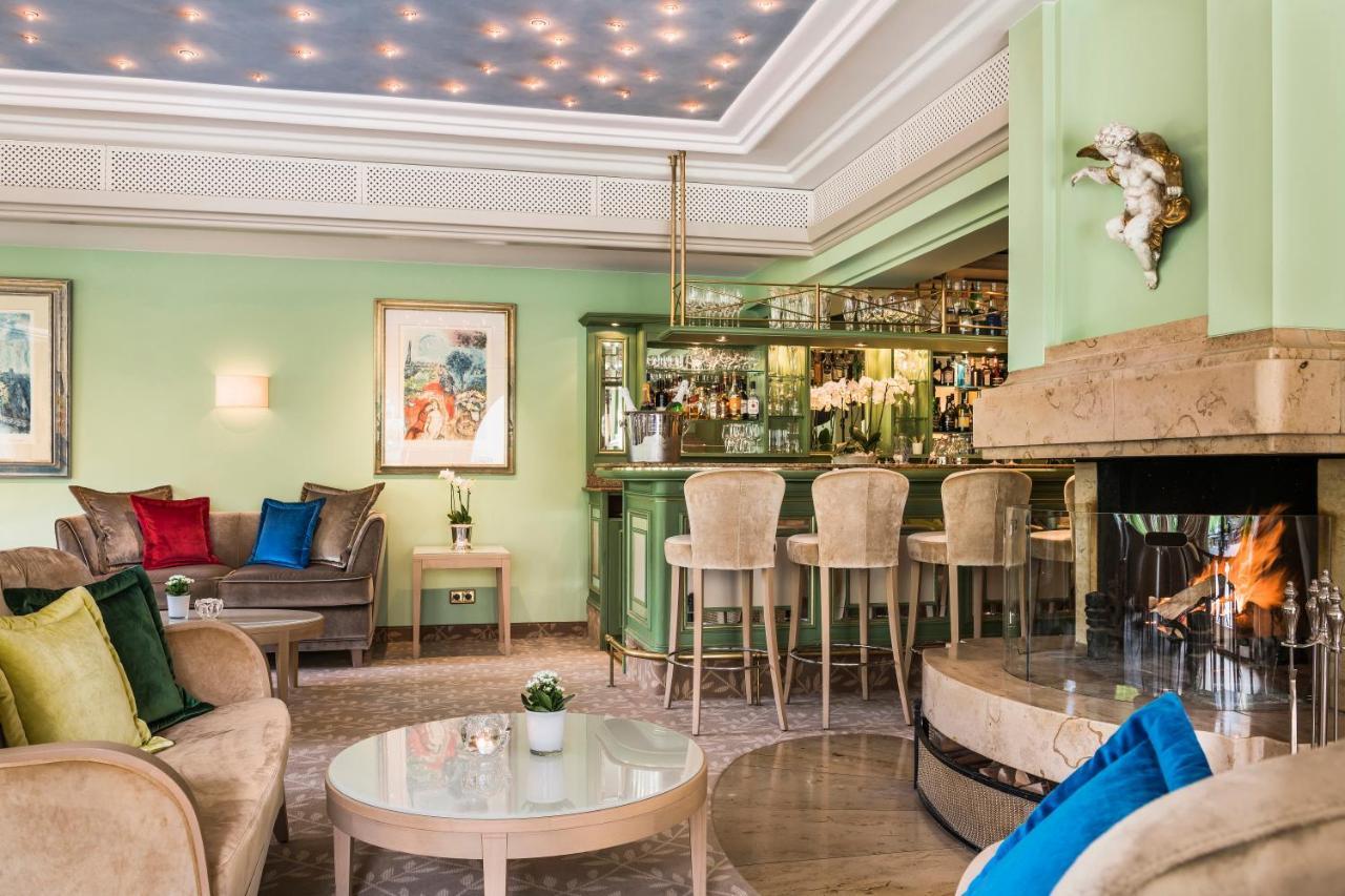 באדנוויילר Relais & Chateaux Hotel Schwarzmatt מראה חיצוני תמונה
