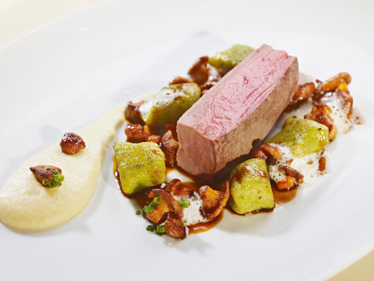 באדנוויילר Relais & Chateaux Hotel Schwarzmatt מראה חיצוני תמונה