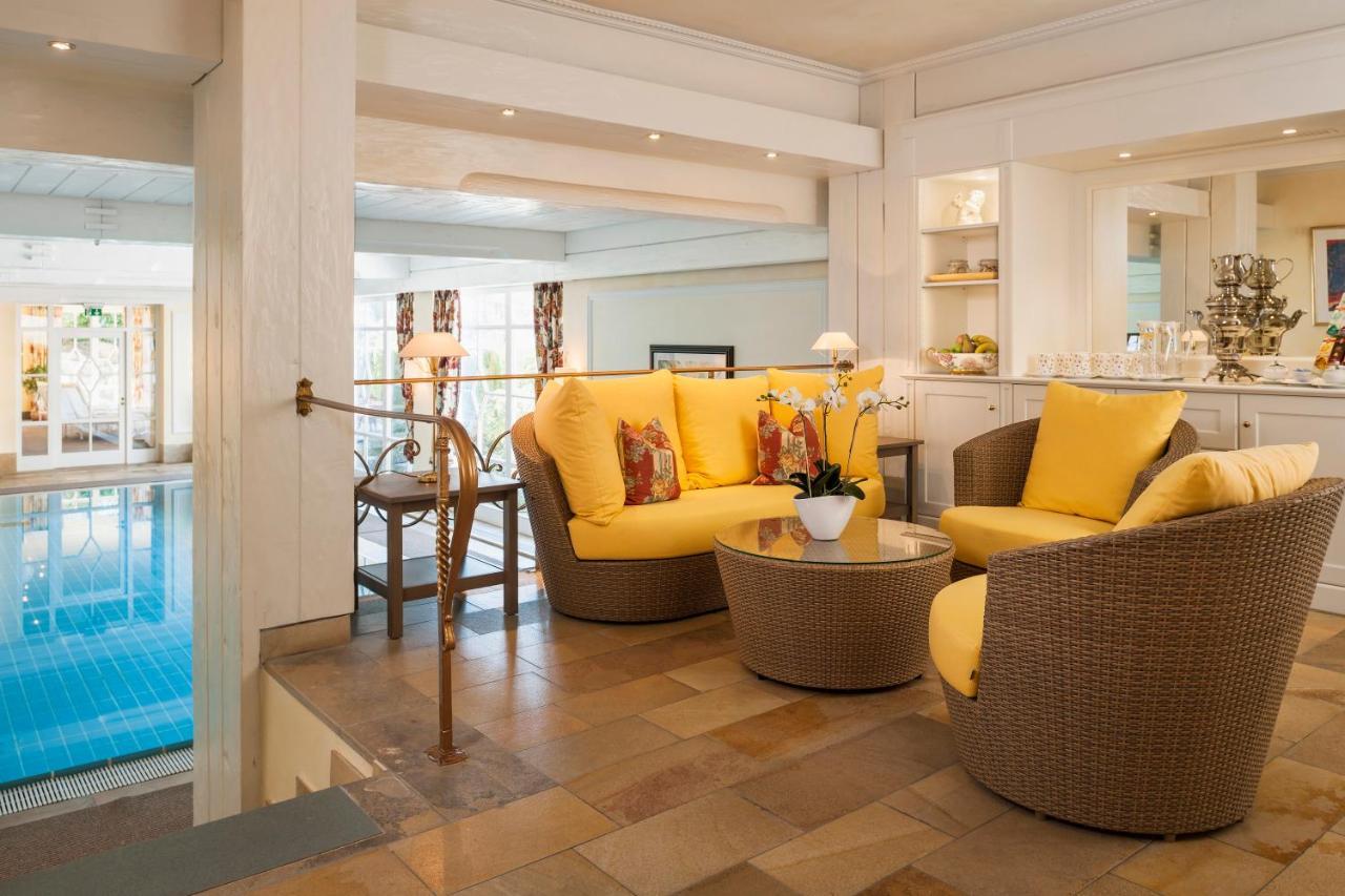באדנוויילר Relais & Chateaux Hotel Schwarzmatt מראה חיצוני תמונה